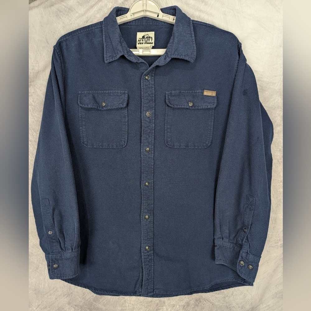 Old Mill XXL Flannel Navy Blue Button Down Shirt Excellent Condition